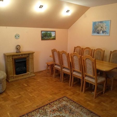 Будинок В Центрі Lutsʼk Exterior foto